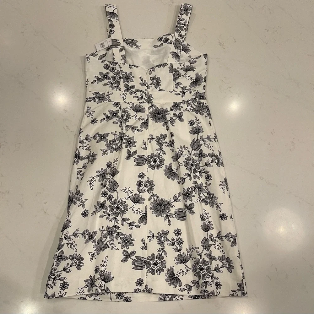 Ann Taylor White Mini Dress with Black Floral Print - Picture 2 of 5